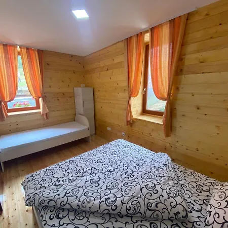 Stara Kuca Apartmán *